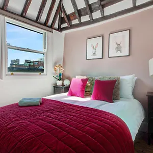  Apartment Old Street Iconic Warehouse Style 4 Bedroom 2 Bath House Prime Location